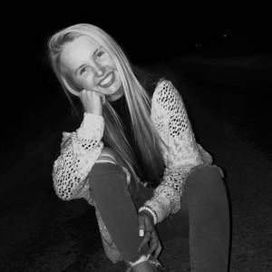 Meet your Posher, Lexie